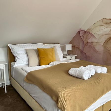 Monbuhim Comfort Veszprem Exterior photo