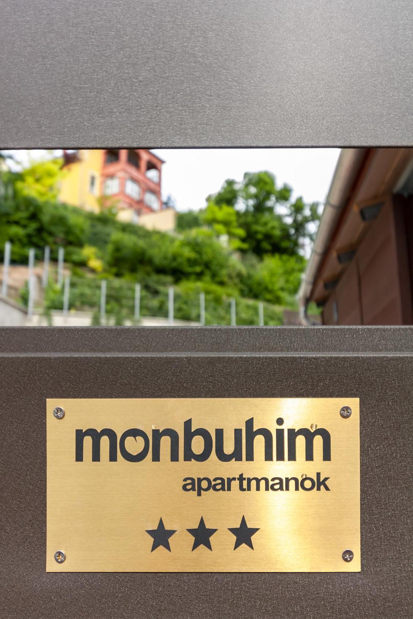 Monbuhim Comfort Veszprem Exterior photo